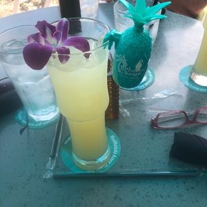 Meet your Posher, Regina